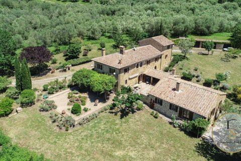 Farm hus i Pienza, Siena, Pienza - € 1.900.000 | Ref: PNZ132-787126 - foto 1