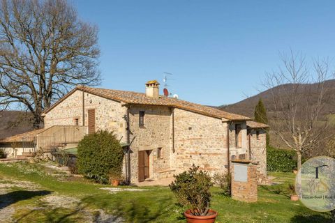 Farm hus i Radicofani, Siena, Radicofani - € 1.050.000 | Ref: VAL201-787885 - foto 1