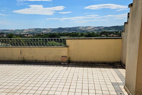 Rækkehus i Colli al Metauro, Pesaro and Urbino, Colli al Metauro - € 340.000 | Ref: A/373 - foto 42