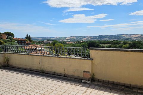 Rækkehus i Colli al Metauro, Pesaro and Urbino, Colli al Metauro - € 340.000 | Ref: A/373 - foto 43