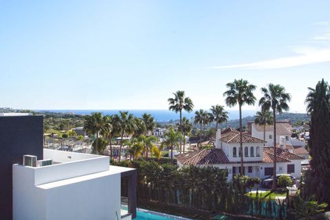 Villa a Estepona, Malaga, Estepona - € 2.495.000 | Ref: DPCVillaValleRomano - foto 3