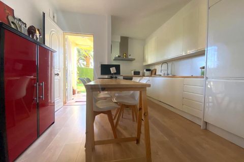 Lejlighed i Denia, Alicante, Denia - € 320.000 | Ref: 5-36-15830 - foto 8