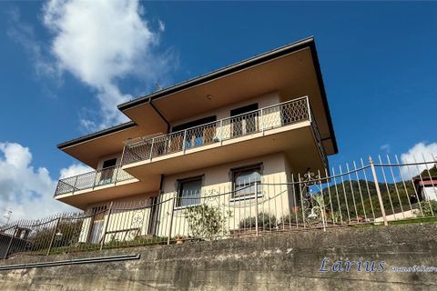 Villa a Asso, Como, Asso - € 370.000 | Ref: Ass584 - foto 9