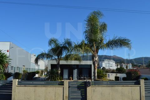 Villa i Valenca, Viana do Castelo, Valenca - € 350.000 | Ref: UNU-F1-08-16 - foto 6
