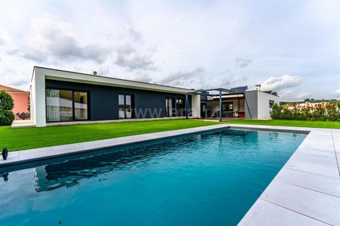 Villa i Mafra, Lisbon, Mafra - € 1.450.000 | Ref: 088250153 - foto 1