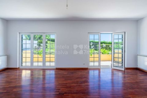 Villa a Cascais, Lisbon, Cascais - € 6.500/mes | Ref: PROP-34046 - foto 3