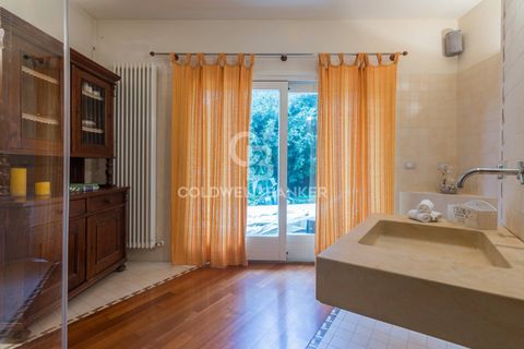 Villa a Pesaro, Pesaro and Urbino, Pesaro - € 495.000 | Ref: CBI099-1008-520761 - foto 23