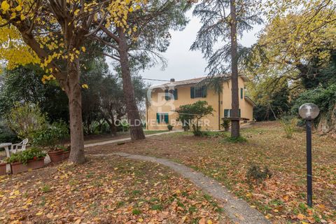Villa a Pesaro, Pesaro and Urbino, Pesaro - € 495.000 | Ref: CBI099-1008-520761 - foto 32