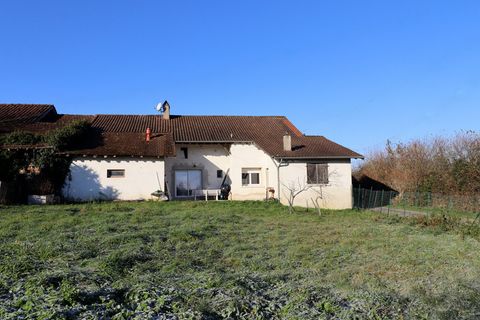 Farm hus i Romenay, Saone-et-Loire, Romenay - € 86.000 | Ref: 340935390842 - foto 2