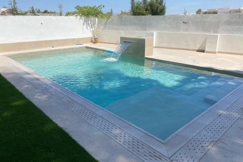 Villa i Bormujos, Sevilla, Bormujos - € 446.000 | Ref: 3566-01199/7688 - foto 4