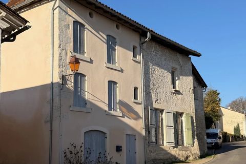 Villa i Bonnes, Charente, Bonnes - € 130.800 | Ref: BVI83256 - foto 1