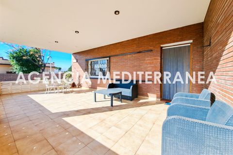 Villa a Paterna, Valencia, Paterna - € 750.000 | Ref: 9071a/5940 - foto 3