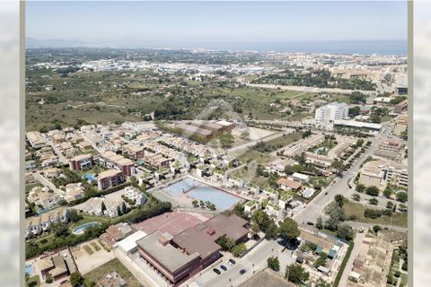 Villa a Denia, Alicante, Denia - € 720.000 | Ref: 5-18-15909 - foto 8