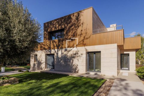 Villa a Boadilla Del Monte, Madrid, Boadilla Del Monte - € 3.250.000 | Ref: POZ53421 - foto 4