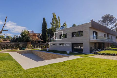 Villa a Boadilla Del Monte, Madrid, Boadilla Del Monte - € 3.250.000 | Ref: POZ53421 - foto 7