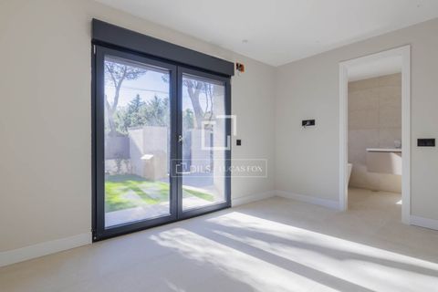 Villa a Boadilla Del Monte, Madrid, Boadilla Del Monte - € 3.250.000 | Ref: POZ53421 - foto 12