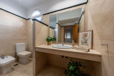 Rækkehus i Marbella, Malaga, Marbella - € 849.000 | Ref: R5258044 - foto 25