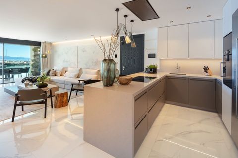 Apartament a Puerto Banus, Malaga, Puerto Banus - € 2.950.000 | Ref: R4161082 - foto 11