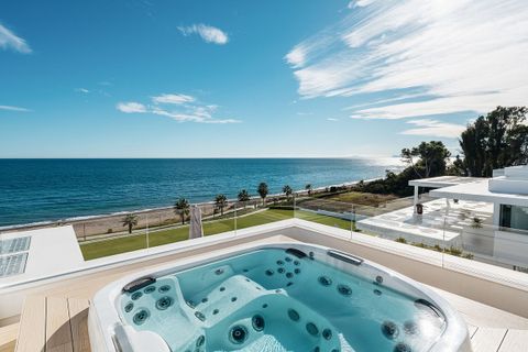 Penthouse i Estepona, Malaga, Estepona - € 8 000 000 | Ref: R4544818 - foto 3