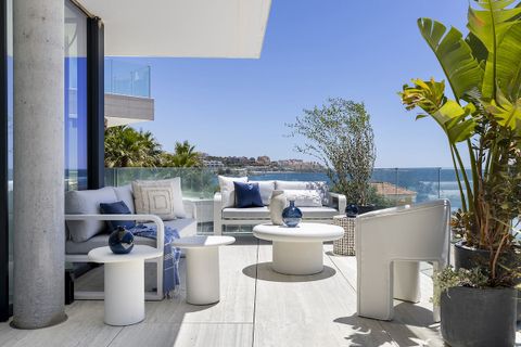 Lejlighed i Estepona, Malaga, Estepona - € 2.949.000 | Ref: R5220982 - foto 1