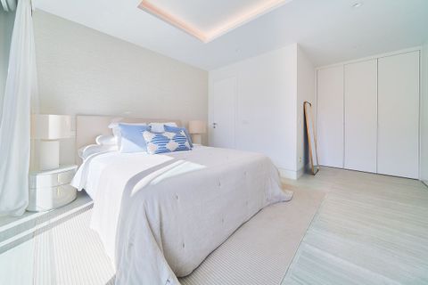 Lejlighed i Estepona, Malaga, Estepona - € 2.949.000 | Ref: R5220982 - foto 9