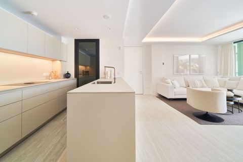 Lejlighed i Estepona, Malaga, Estepona - € 2.949.000 | Ref: R5220982 - foto 24