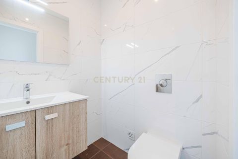 Villa i Oeiras, Lisbon, Oeiras - € 1.190.000 | Ref: C0407-00538 - foto 2
