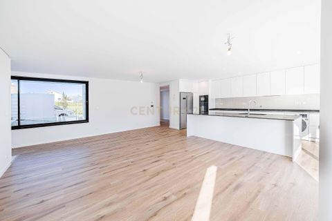 Villa i Oeiras, Lisbon, Oeiras - € 1.190.000 | Ref: C0407-00538 - foto 7