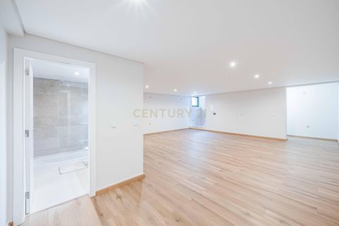 Villa i Oeiras, Lisbon, Oeiras - € 1.190.000 | Ref: C0407-00538 - foto 11