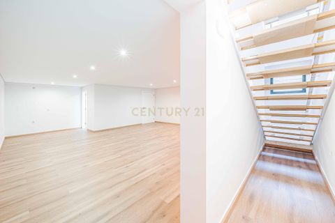 Villa i Oeiras, Lisbon, Oeiras - € 1.190.000 | Ref: C0407-00538 - foto 18