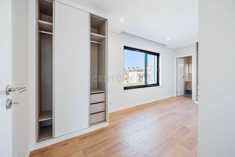 Villa i Oeiras, Lisbon, Oeiras - € 1.190.000 | Ref: C0407-00538 - foto 29