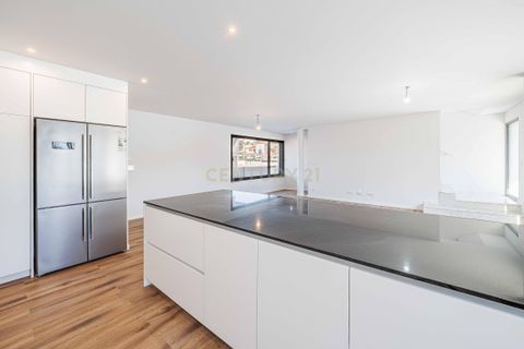 Villa i Oeiras, Lisbon, Oeiras - € 1.130.000 | Ref: C0407-00537 - foto 3