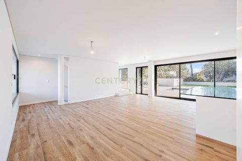 Villa i Oeiras, Lisbon, Oeiras - € 1.130.000 | Ref: C0407-00537 - foto 9
