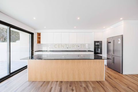 Villa i Oeiras, Lisbon, Oeiras - € 1.130.000 | Ref: C0407-00537 - foto 11