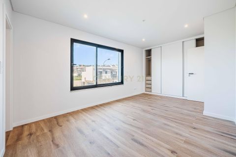 Villa i Oeiras, Lisbon, Oeiras - € 1.130.000 | Ref: C0407-00537 - foto 15
