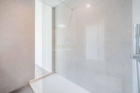Villa i Oeiras, Lisbon, Oeiras - € 1.130.000 | Ref: C0407-00537 - foto 38