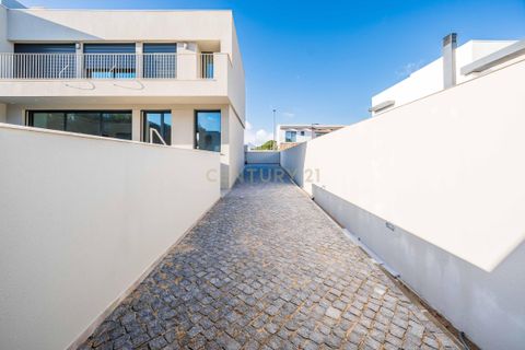 Villa i Oeiras, Lisbon, Oeiras - € 1.130.000 | Ref: C0407-00537 - foto 49