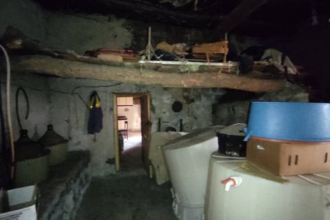 Landejendom i Castel Morrone, Caserta, Castel Morrone - € 85.000 | Ref: 64 - foto 30