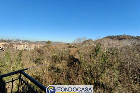 Lejlighed i Folignano, Ascoli Piceno, Folignano - € 75.000 | Ref: 565 - foto 17