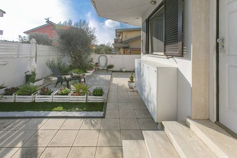 Villa a Pomezia, Rome, Pomezia - € 339.000 | Ref: 1001-728 - foto 18