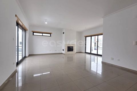Villa a Laranjeiro, Setubal, Laranjeiro - € 695.000 | Ref: HUB98466HQ - foto 3