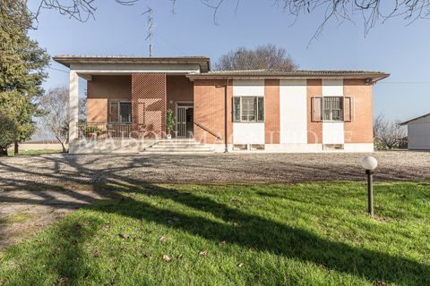 Villa i Portomaggiore, Ferrara, Portomaggiore - € 144.000 | Ref: 09VL007 - foto 4