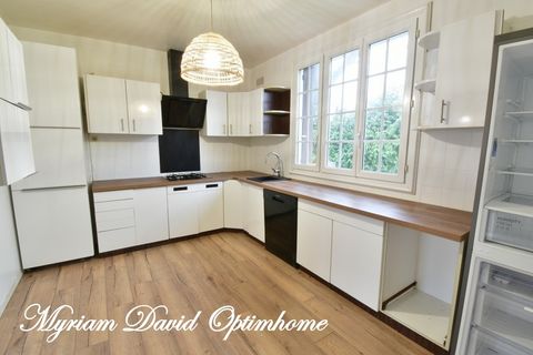 Villa a Rostrenen, Cotes-d'Armor, Rostrenen - € 159.000 | Ref: 830030402793 - foto 2