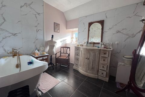 Villa i Marcé-sur-Esves, Indre-et-Loire, Marcé-sur-Esves - € 345.000 | Ref: 830032900420 - foto 16