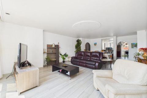 Lejlighed i Ajaccio, Corse-du-Sud, Ajaccio - € 355.000 | Ref: VA12651-MAXIMMO - foto 4