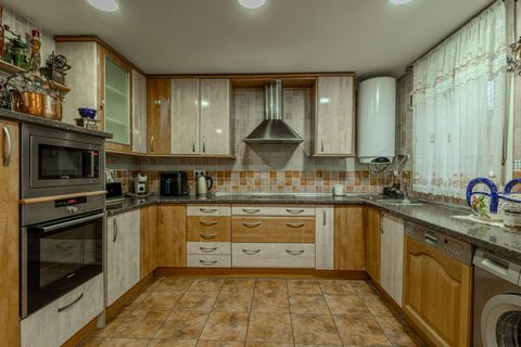 Villa i Chinchon, Madrid, Chinchon - € 425.000 | Ref: 4bc23b84-0c56-4647-b - foto 13