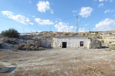 Cave house i Benamaurel, Granada, Benamaurel - € 59.000 | Ref: v3008 - foto 2