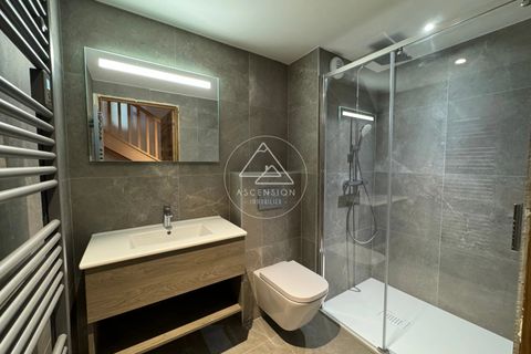 Lejlighed i Morzine, Haute-Savoie, Morzine - € 1.750.000 | Ref: ELA-C303 - foto 10