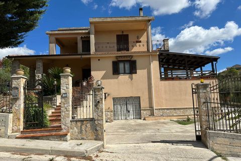 Villa i Chiusa Sclafani, Palermo, Chiusa Sclafani - € 240.000 | Ref: 8682RV72992 - foto 2