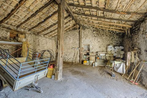 Villa i Belpasso, Catania, Belpasso - € 69.000 | Ref: 013-034 - foto 4